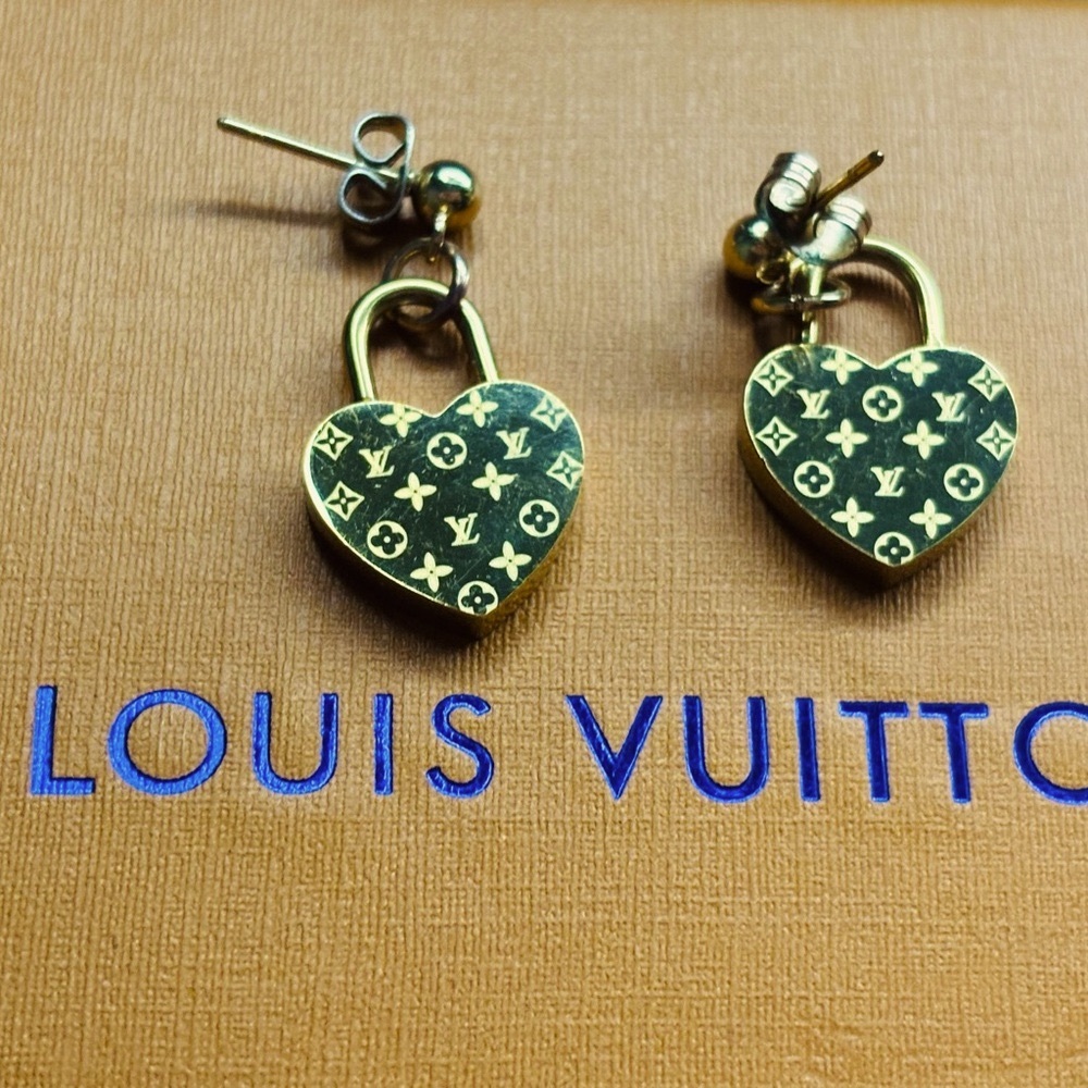 Louis Vuitton Gold Heart Monogram Padlock Earrings - Picture 10 of 11